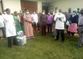 Health workers working without PPEs, Minister donates masks, sanitizers and liquid soap.