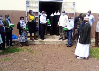 covid-19: Ubua donates more oxygen cylinders to kisoro district