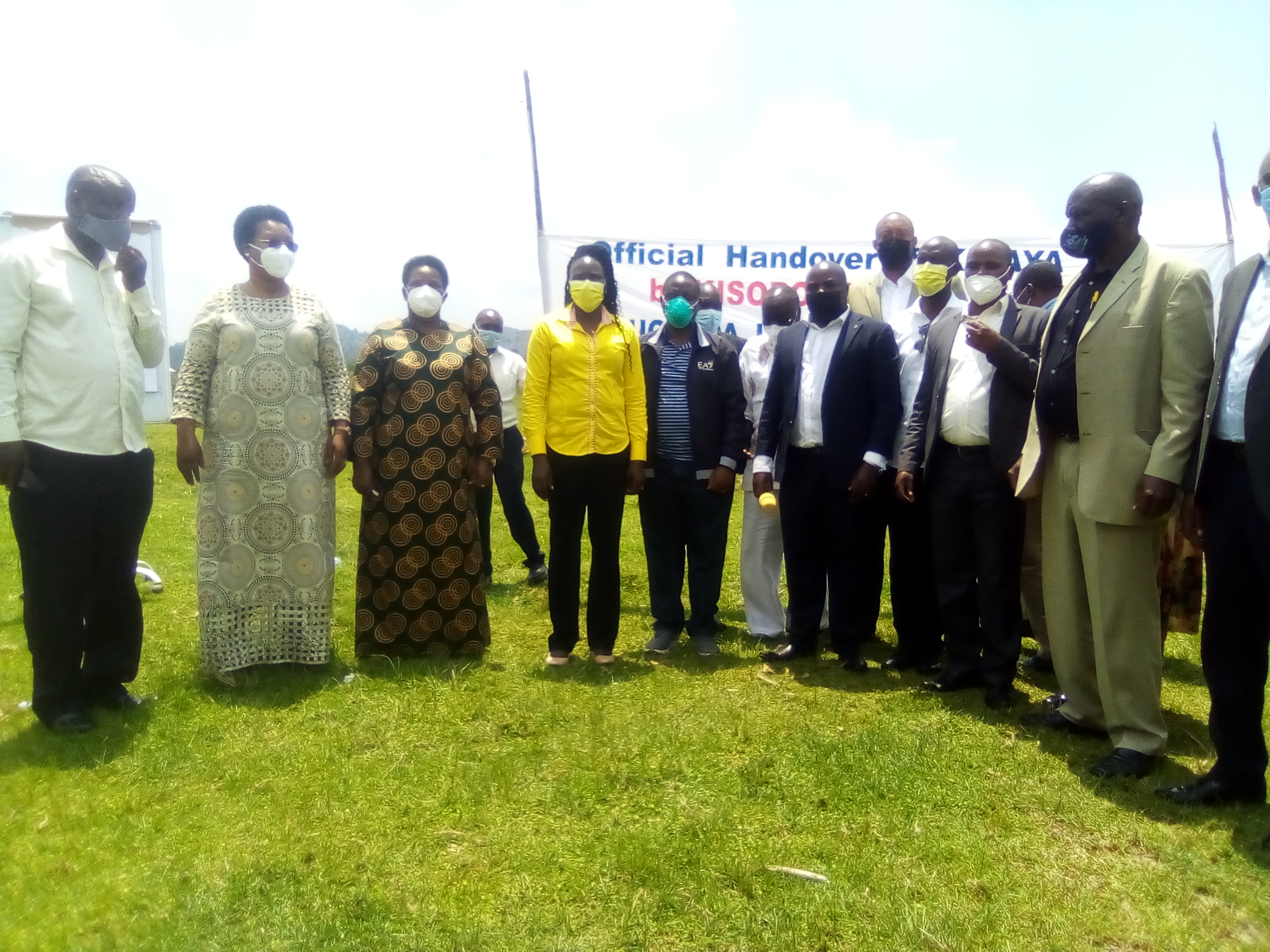 Kisoro district leaders handover the 620 acre land to UIA