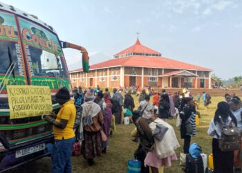250 devotees leave Kisoro for Kibeho, Rwanda