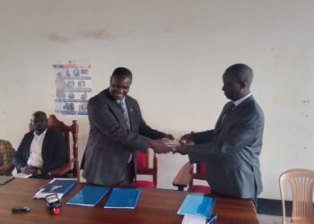 Kisoro’s New CAO receives Controversial Number of Civil Servants