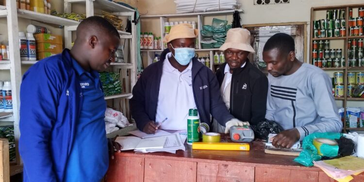 Ateam from the MAAIF inspecting agrochemicals products in kisoro district     [PHOTO]: DICKENS TWINOMUJUNI