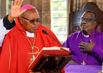 Kisoro religious leaders bid farewell to retiring Kabale Bishop